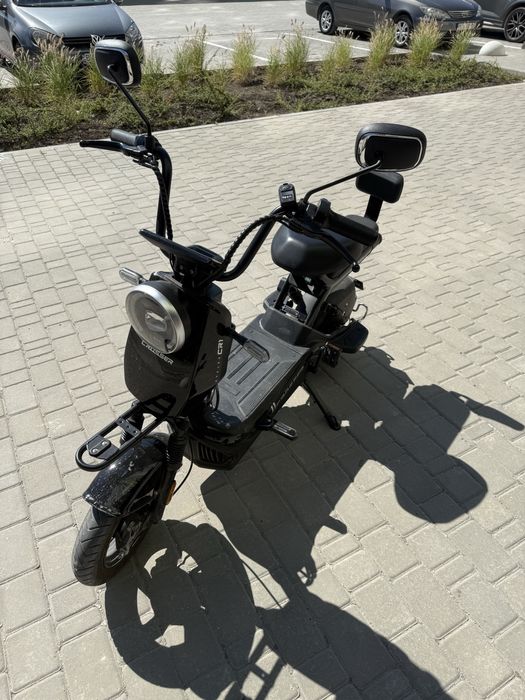 Продам електроскутер