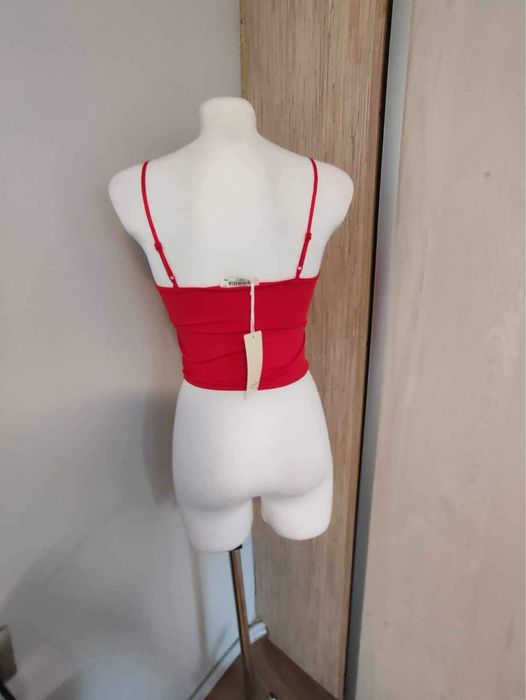 Top damski czerwony usztywniane miseczki  S/M