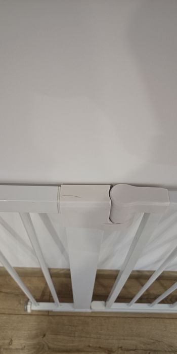 Bramka zabezpieczająca na schody