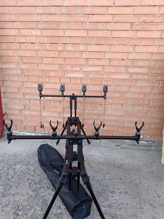 Топ Продажу.Род под Fishing Roi на 4 удилища повний комплект