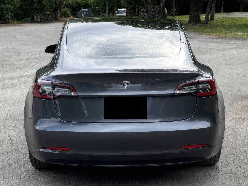 2019 Tesla Model 3 Standard Range Plus