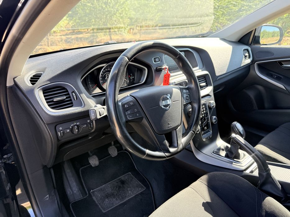 Volvo V40 - 1.6D kinectic