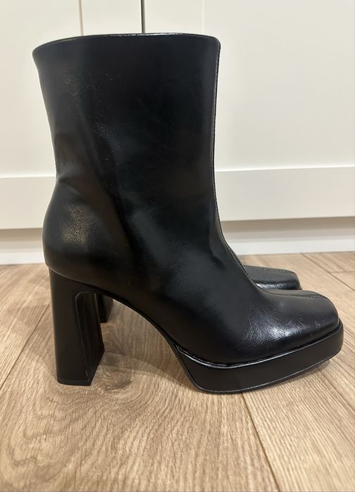 Botki damskie Bershka rozmiar 39