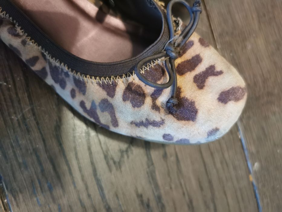 Buty dla dziewczynki baleriny Next, 30