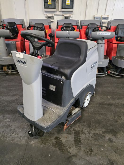 Szorowarka NILFISK BR 651