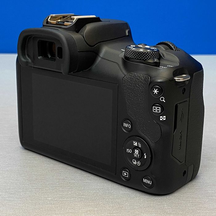 Canon EOS R100 (Corpo) - 24.1MP