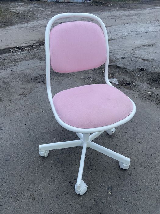 Крісло для дівчинки IKEA