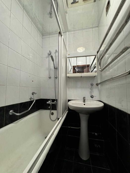 Продаж 3 квартири,вул.Калинова,49.Розглядаємо продаж по держ.програмам