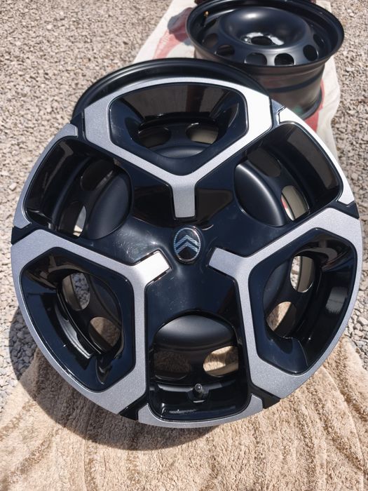 Jantes e tampões de 17 pulgadas do citroen c3 de 2026