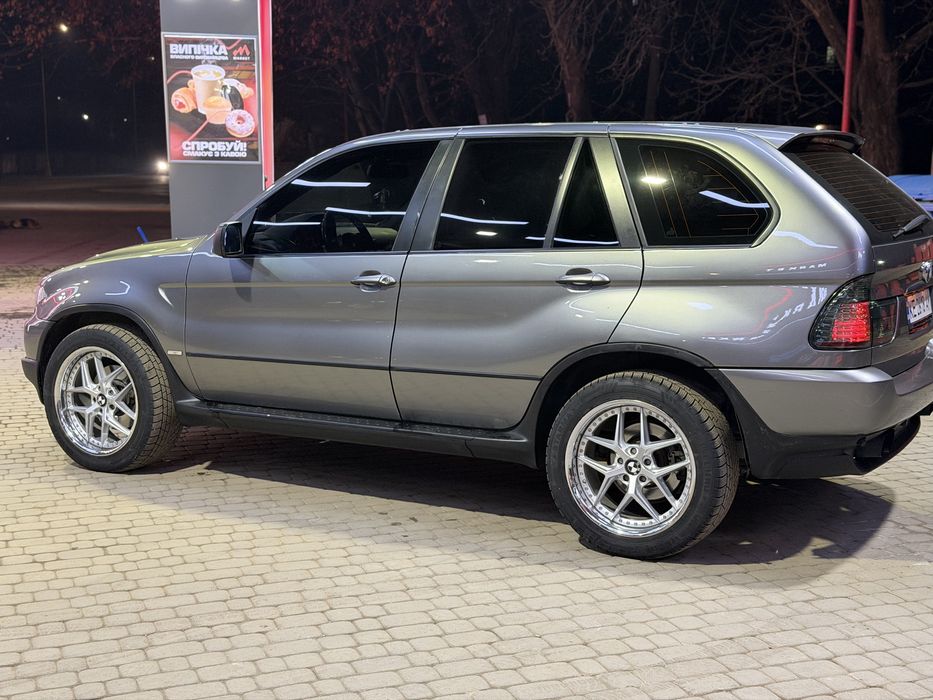 BMW X5e53 рестайлінг