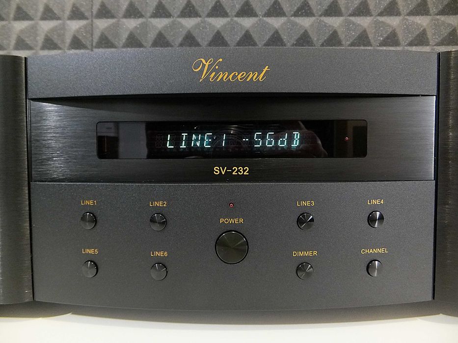 Audiofilski wzmacniacz stereo VINCENT SV-232
