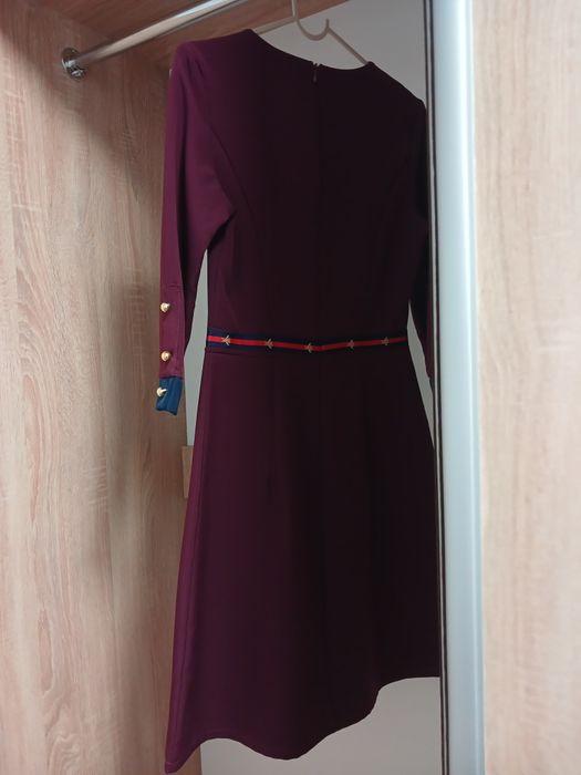 Плаття жіноче класичне