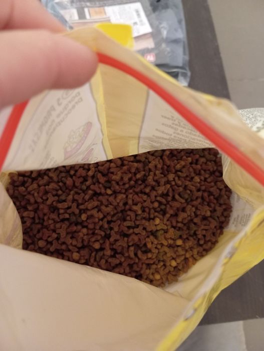 Vendo ração de gato Purina usada/aberta