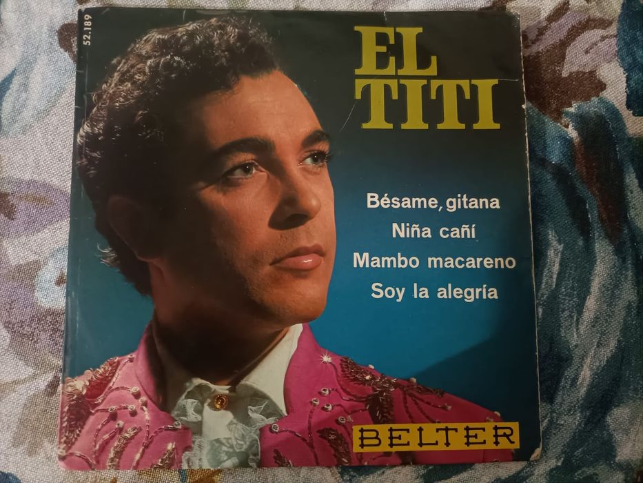 Quatro discos de vinil