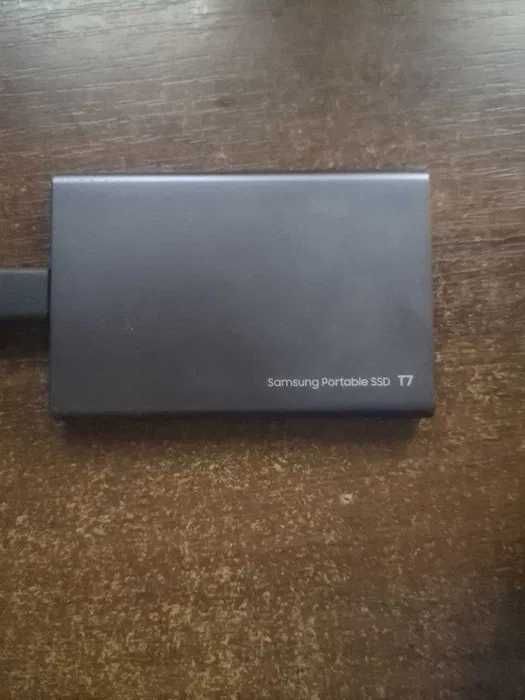Внешний SSD Samsung T7 portable || 500 GB