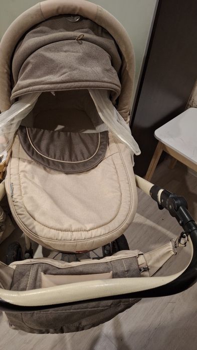 Продам коляску 2в1