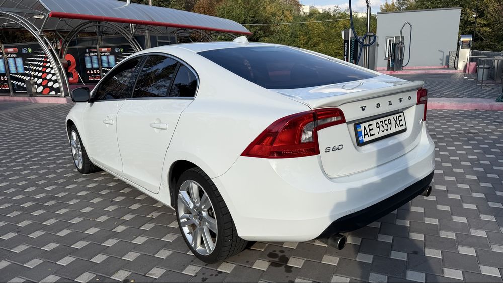 продам Вольво s60 в хорошем состояние ОБМЕН