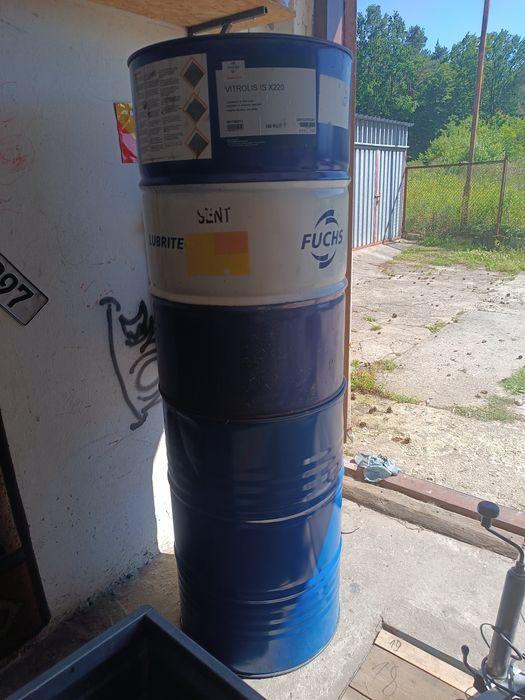 2 beczki za  do sprzedania