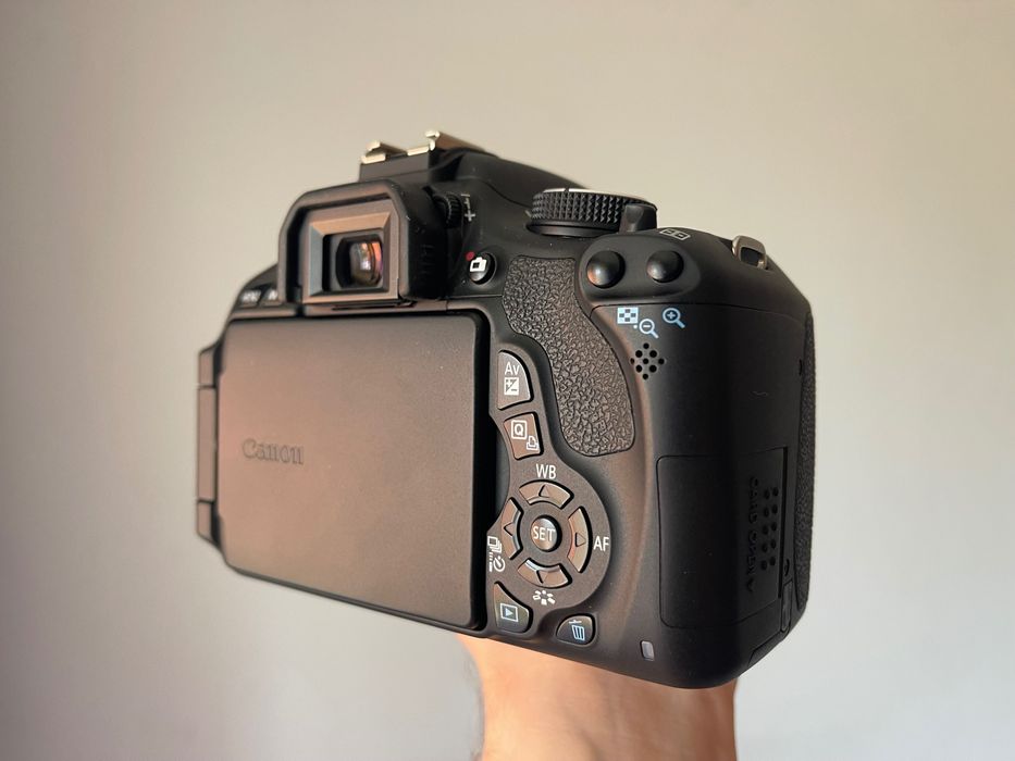 Canon 600D (T3i) 50mm 1.8 II