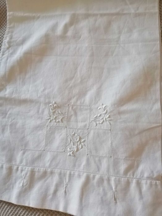 lote 2 travesseiros pequenos e 1 fronha pequena vintage