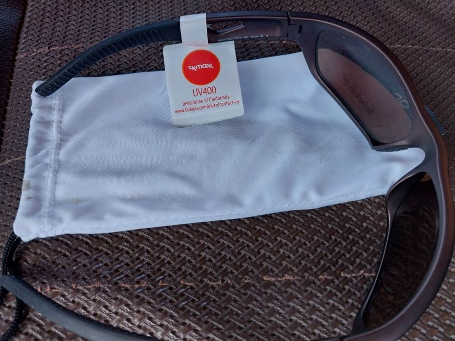 Очки солнцезащитные "Timberland ",новые,привезли из Германии.