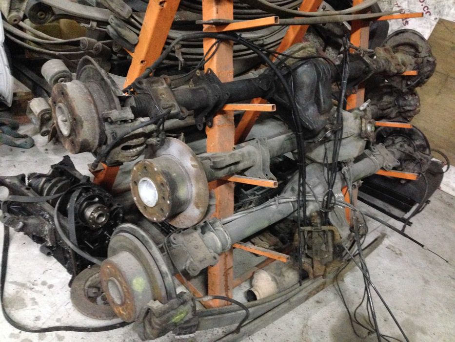 Ресора задня передня Лижа отбойнік Мерседес Спринтер. VW LT