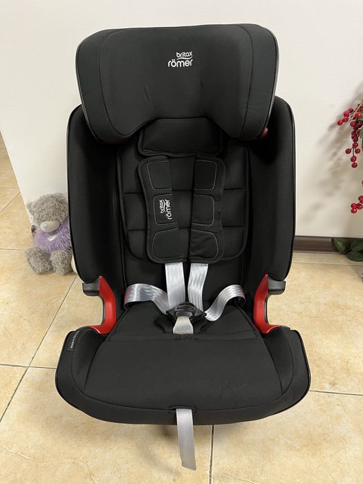Автокрісло Britax Romer Advansafix IV R Група 1/2/3 (9-36кг)