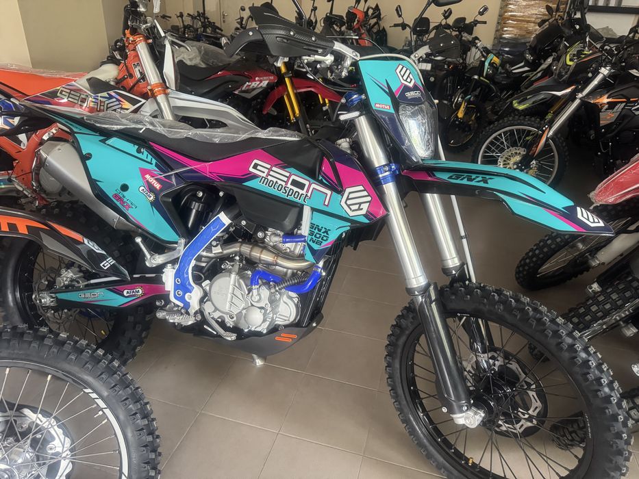 Новинка 2025 Geon Dakar GNX Gns 300 nb Ybs