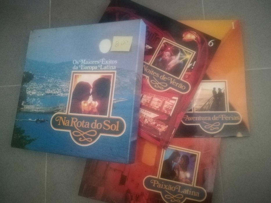 Venda de Caixas com LP's em vinil da Reader's Digest