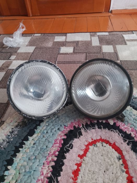 Продам фари H4...