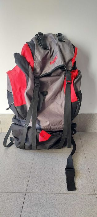 Mochila campismo ou caminhada 65 Litros