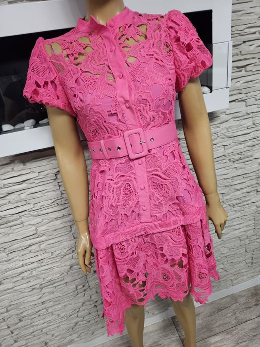 Nowa z metka sukienka różowa elegancka z gipiury Flam Mode rozm S