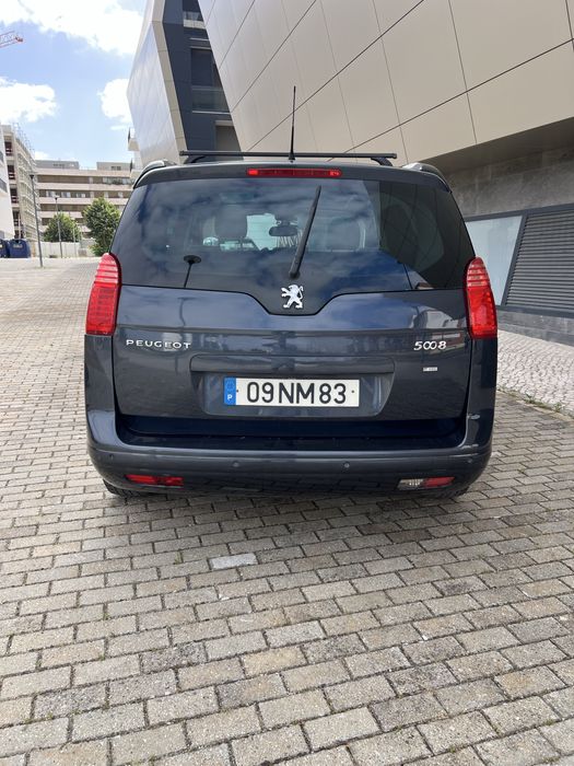 Peugeot 5008 1.6 eHDI 7 lugares