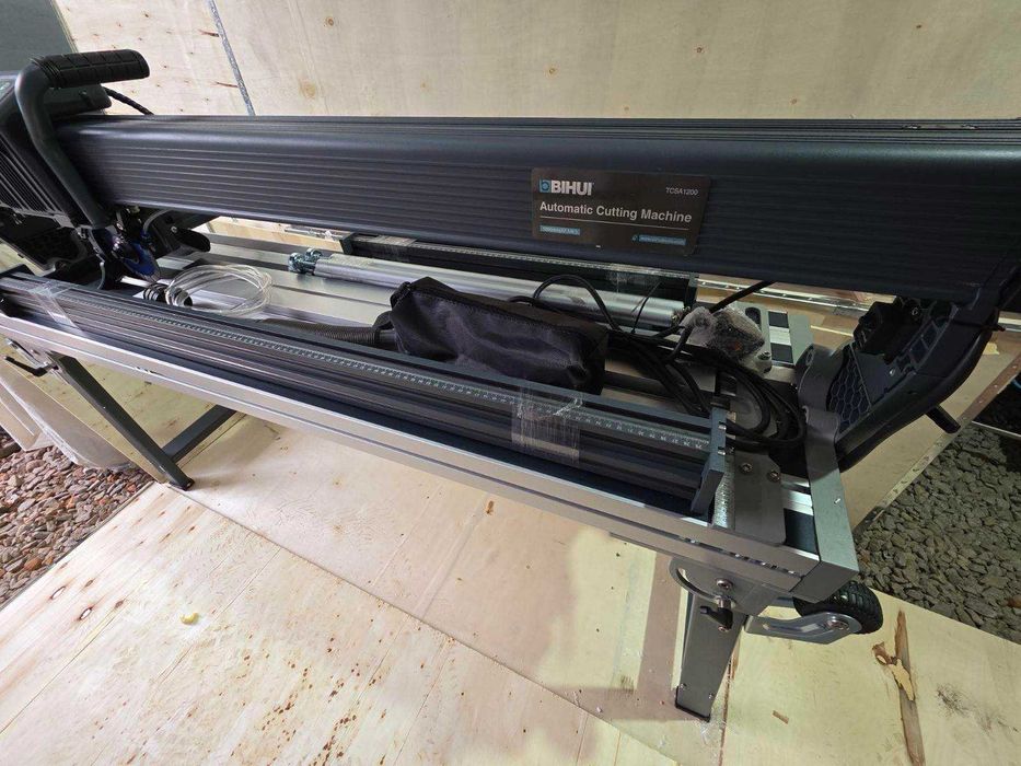 Плиткоріз BIHUI TCSA 1200 плиткорез електричний з автоматикою