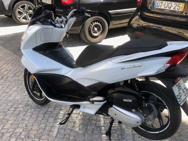 honda pcx 2017 particular