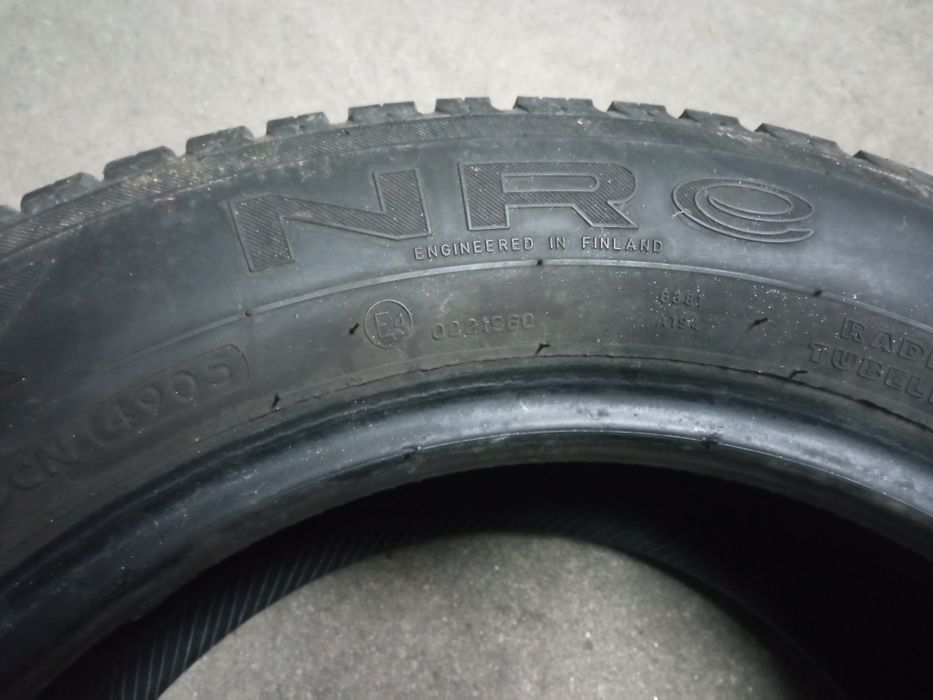 Pneu nokian NRE 205-60R15