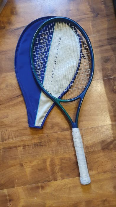Rakieta tenisowa firmy Donnay