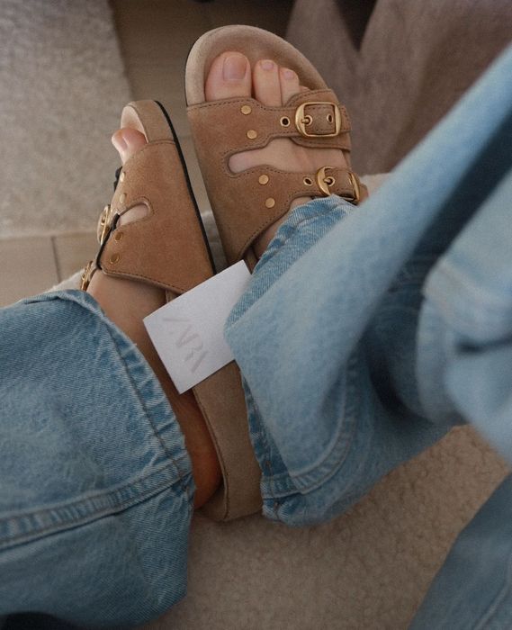 шльопанці замшеві Zara, 37