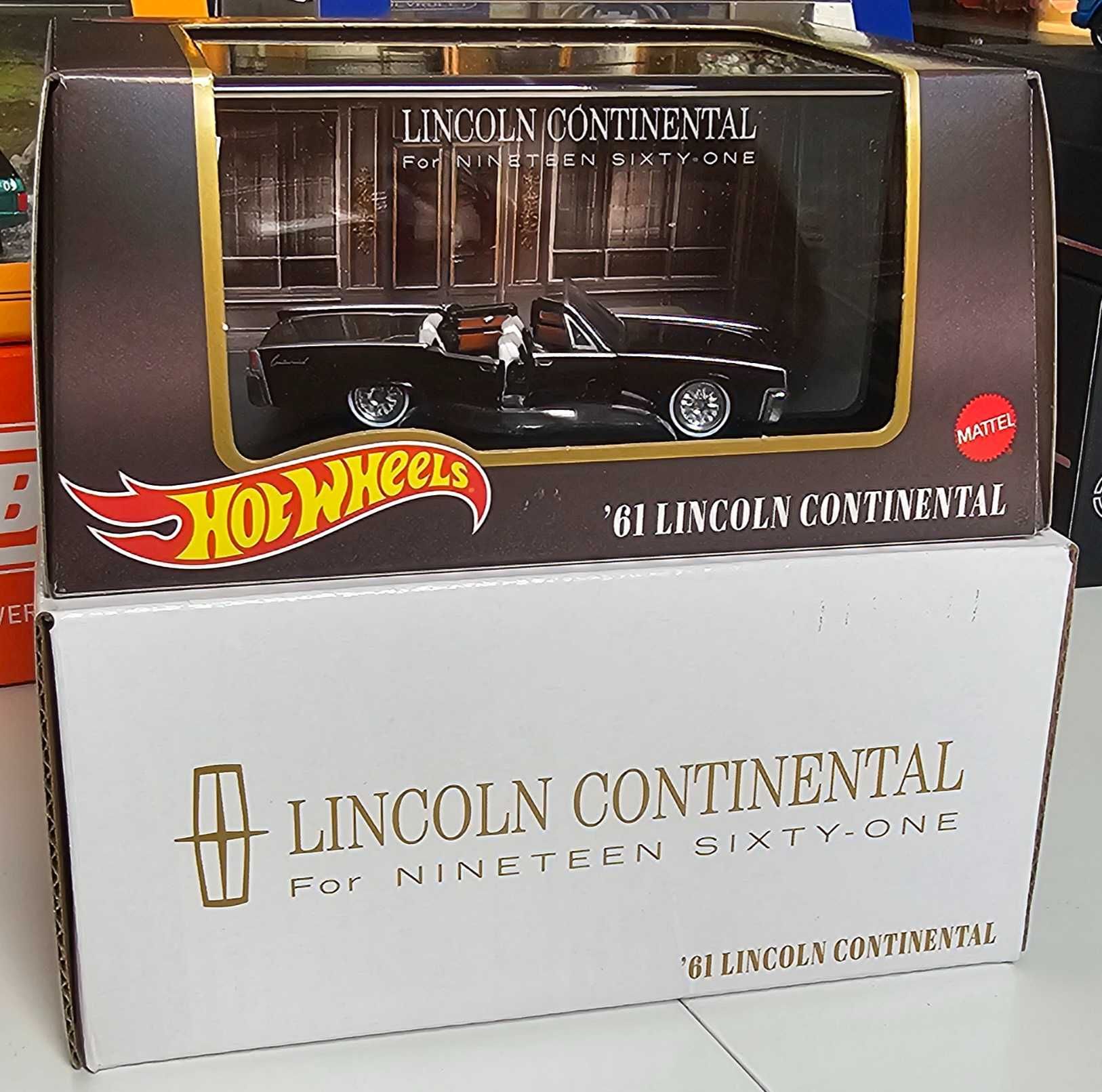 ホットウィール　 '61 Lincoln Continental ホットウィール '61 Lincoln Continental Hot Wheels 2024 Red