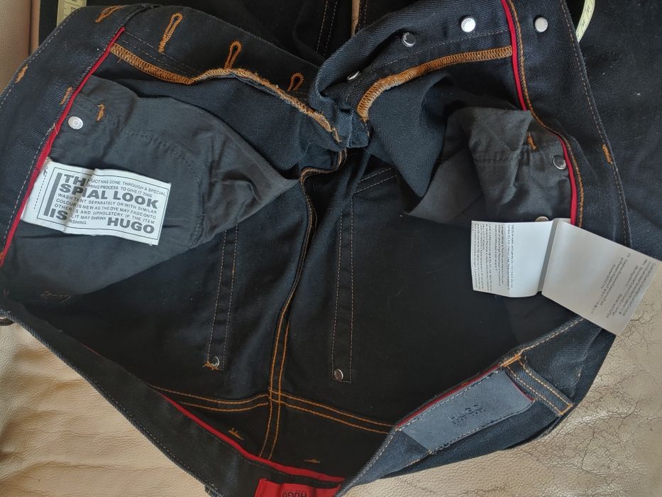 Джинси Хуго Босс HUGO BOSS —
