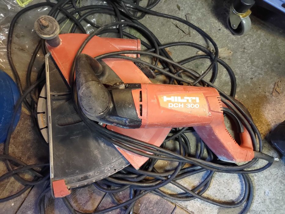 piła do betonu Hilti DCH 300 przecinarka