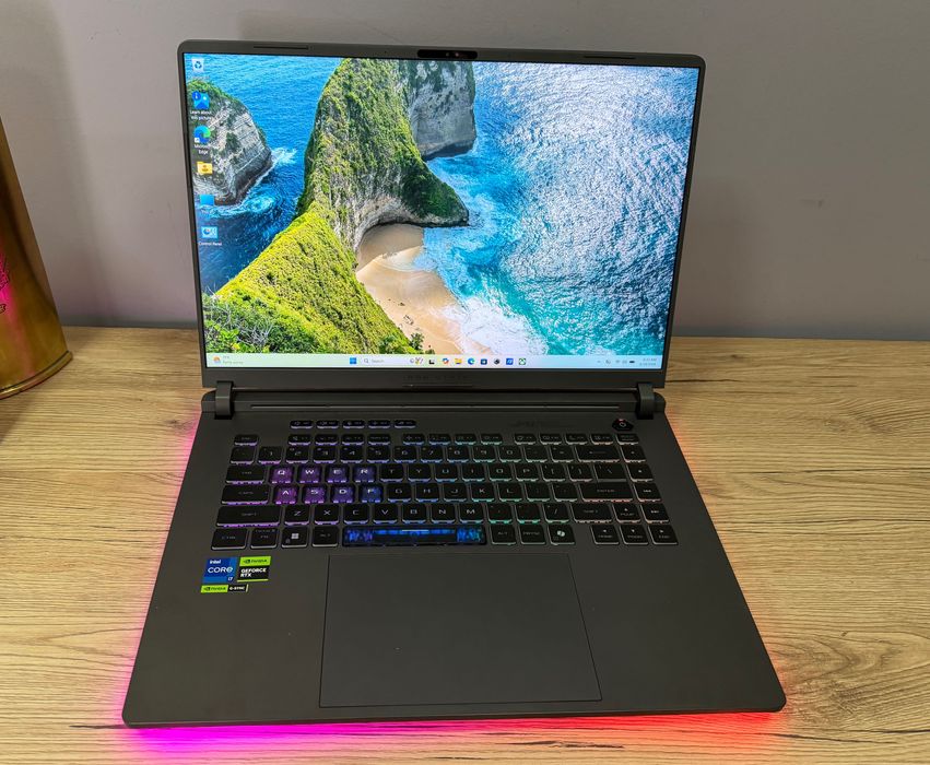 Вживаний Asus STRIX G16 i7 14650HX /16 Ram/ 1TB/ 5060/ FHD 165 Hz