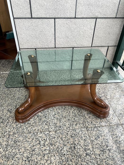 Conjunto de sala – Sofá 3 lugares + 2 cadeirões + mesa de centro