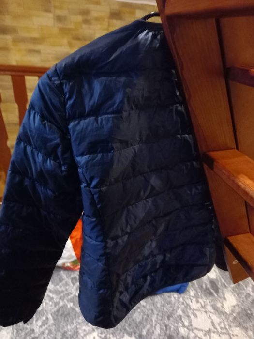 Cienka kurtka pikowana granatowa s