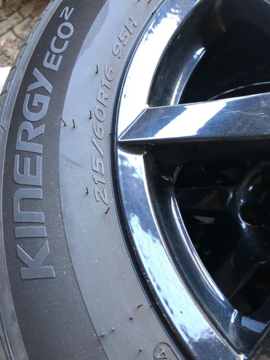 Alufelgi 16″ Honda z oponami letnimi Hankook