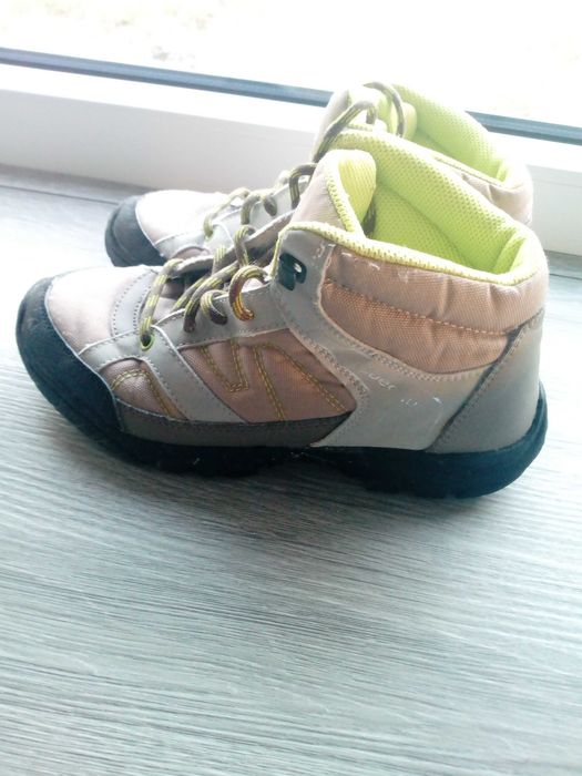 Botas caminhada tamanho 36