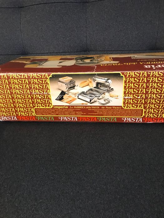 Ручний комбайн для виготовлення пасти( макарон)