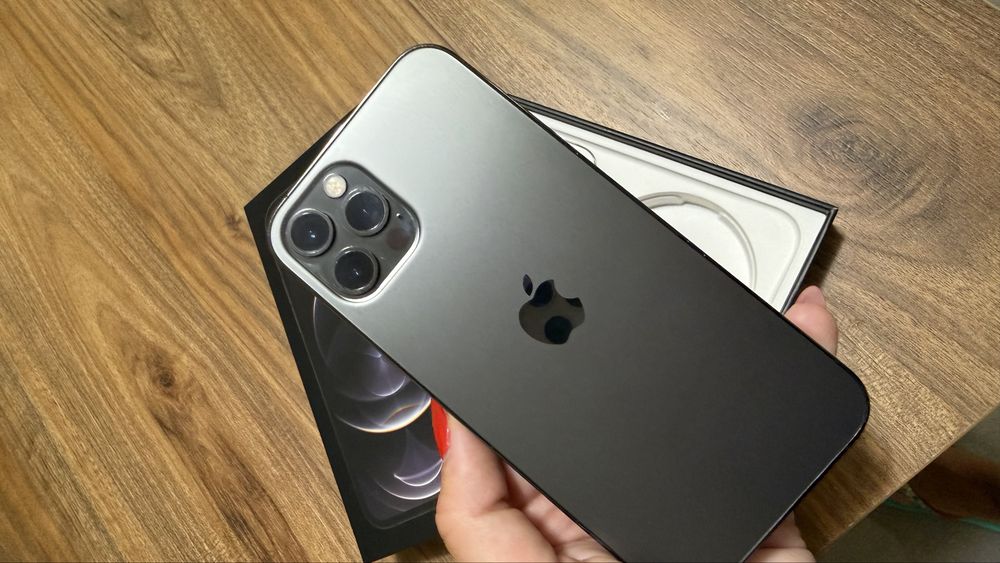 Iphone 12 Pro - 128 GB