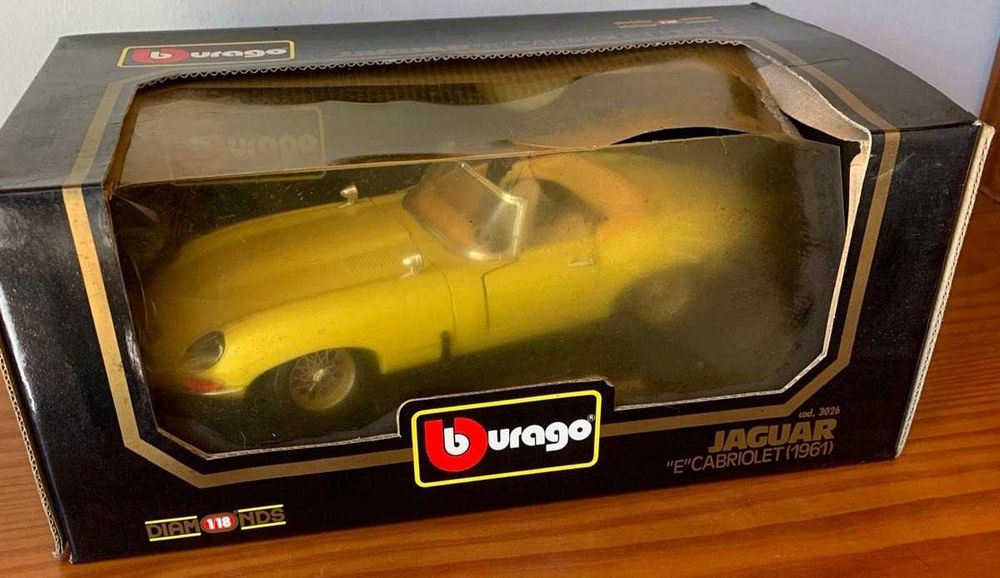 Coleção Bburago 1:18 – Ferrari F40 / Bugatti EB110 / Lamborghini | Venda Individual