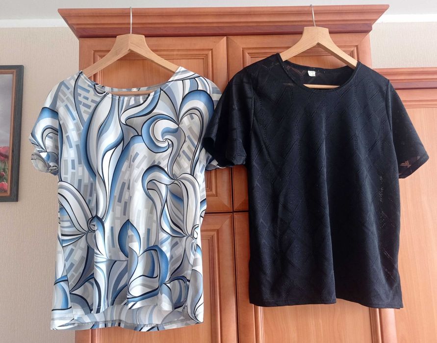 Bluzka damska, cena za 14 sztuk.